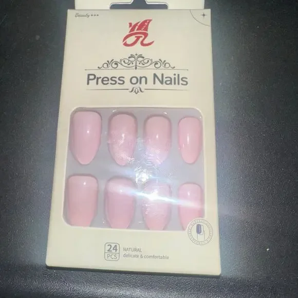 Pretty Woman Press on Nails Matte Baby Pink Fake Nails - Picture 4 of 4